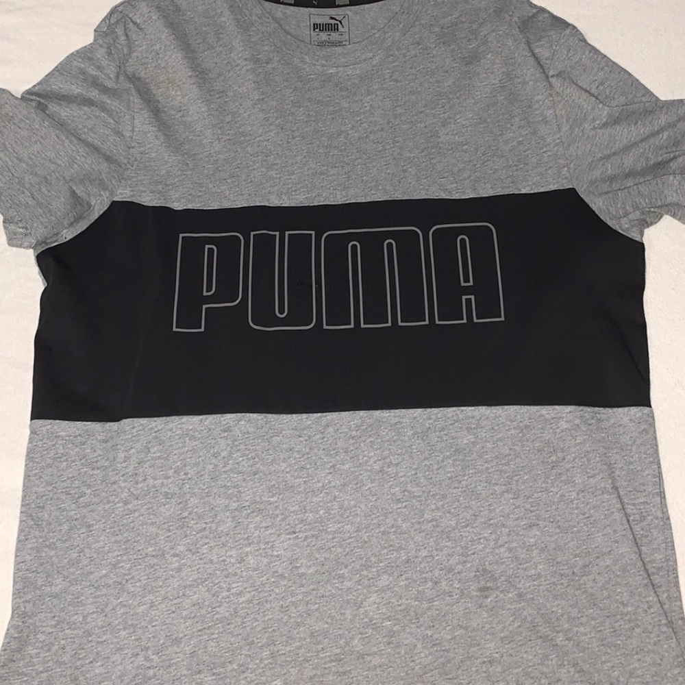 Never worn Puma tee